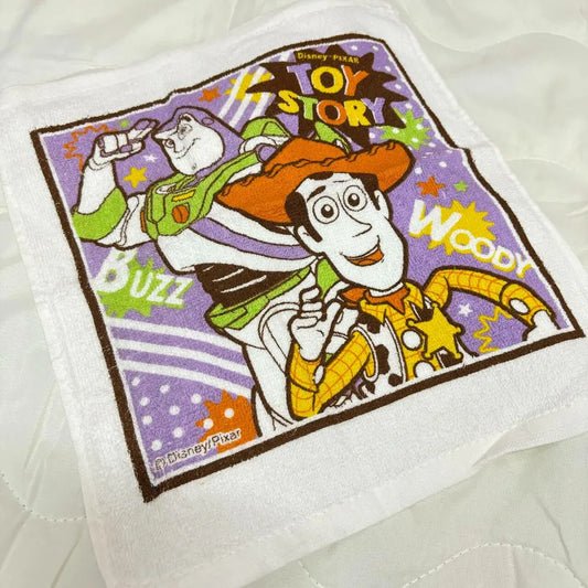 [ 任選優惠！$100/10件 ] 方巾 BuzzWoody 白邊