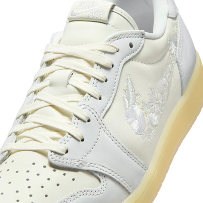 Air Jordan 1 Retro Low OG SAIL/OFF WHITE-COCONUT MILK