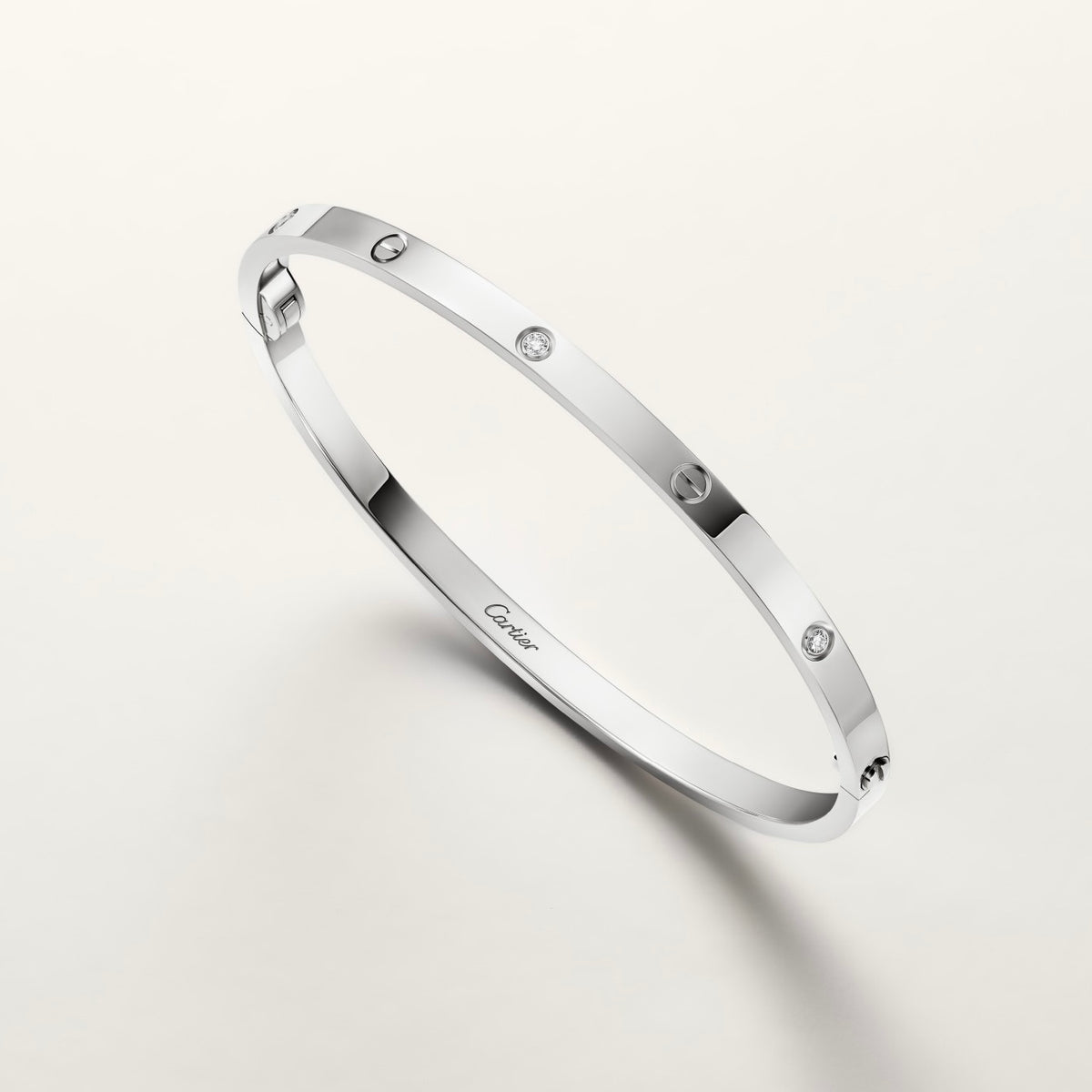 ‼️首件半價‼️ LOVE BRACELET S 6D SL