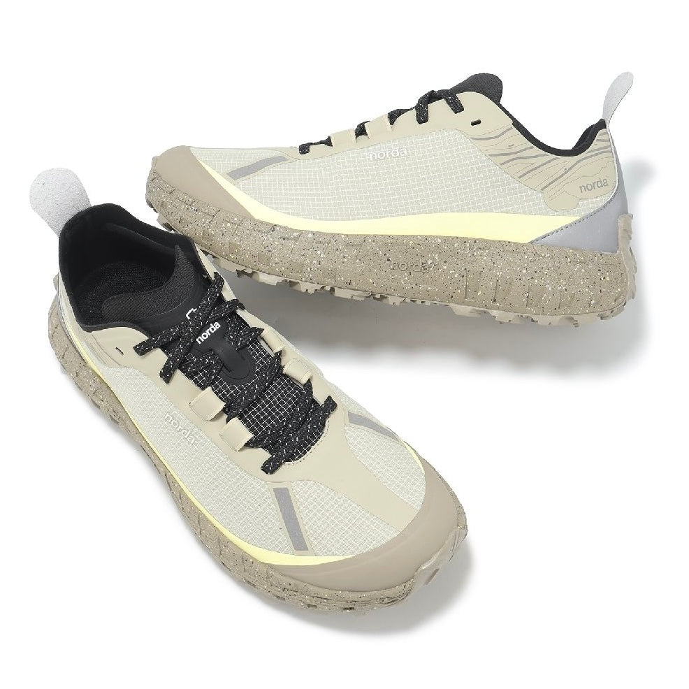 [ 買一送一‼️ ] 001A trail running sneakers grey