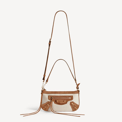 Le City Pouch On Strap in Beige/camel