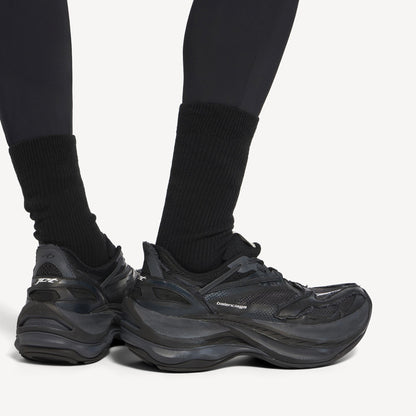 [ \\ 任揀兩對 $999 // ] Jet Sneaker Black