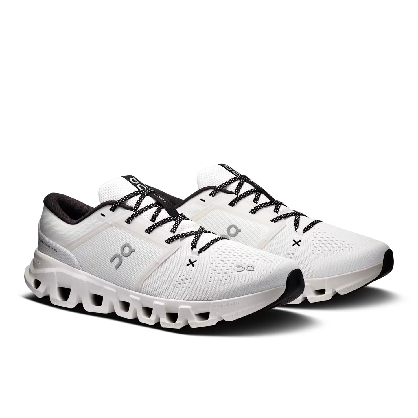 [ ‼️買一送一‼️ ] Cloud X 5 White Black