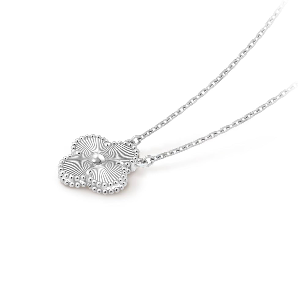 Vintage Alhambra pendant Sliver