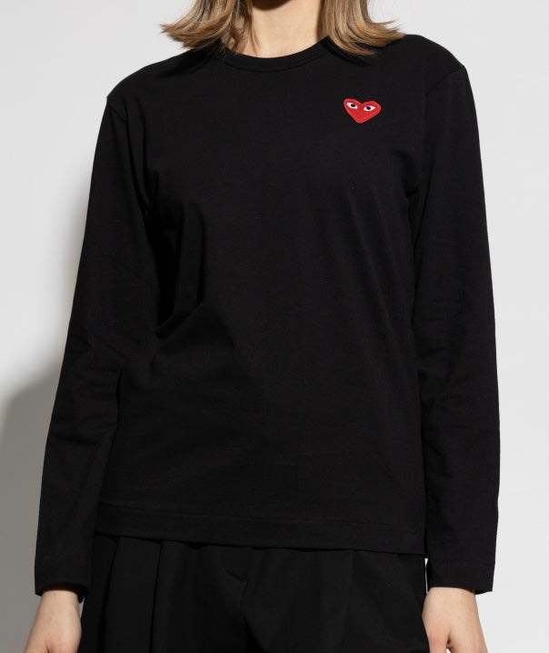 [ 任揀兩件$299！任揀四件$499 ] Play BLACK Long Sleeve T-shirt Black/Red