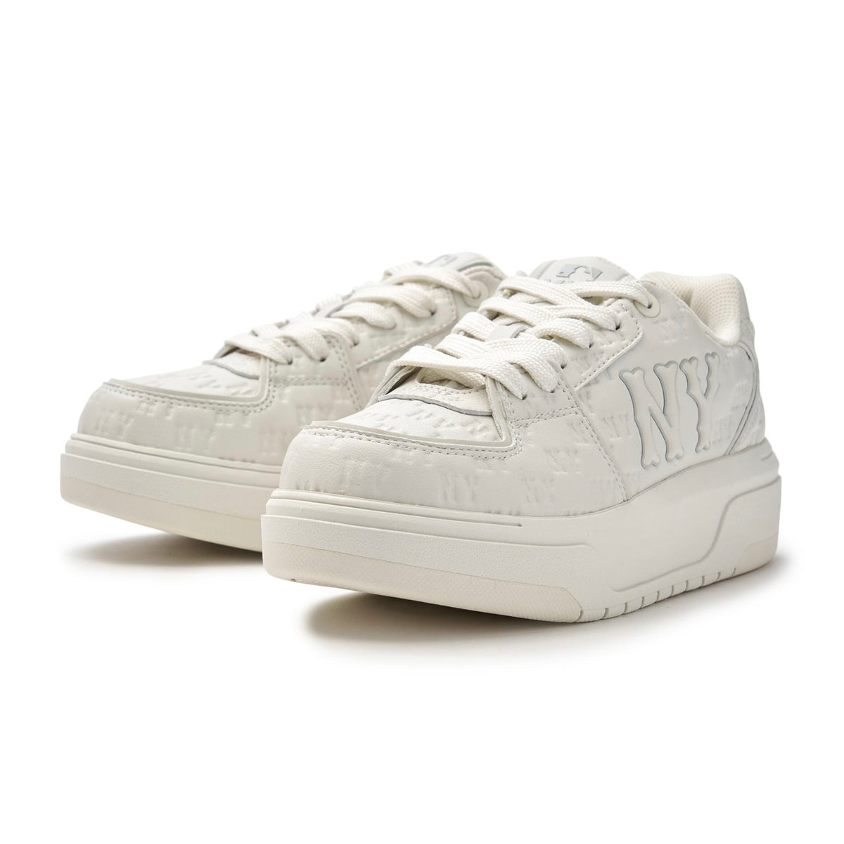 [ ‼️買一送一‼️ ] MLB CHUNKY LINER EMBO MONOGRAM COOPERS TOWN NY YANKEES WHITE