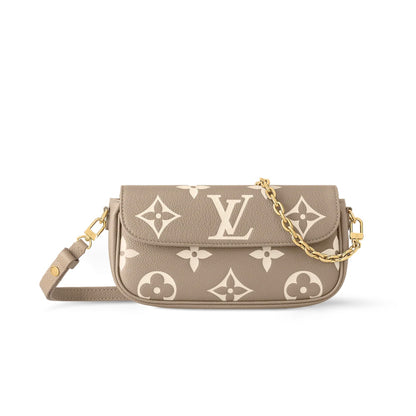 [ ‼️任揀兩件 $8XX‼️ ] Wallet On Chain Ivy